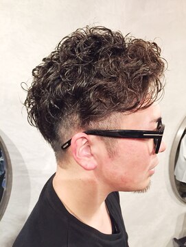 ルーファス 恵比寿 渋谷(Ruufus) ツーブロックトラッドスタイル