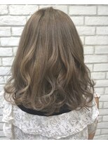 アッシュ 戸田公園店(Ash)&nbsp;外国人風カラー×ブリーチ×ミルクティーアッシュ