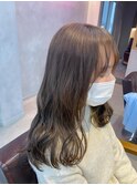 小顔セミロング　赤み消し潤艶イルミナカラー