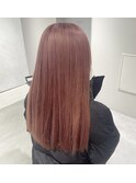 ピンクベージュ