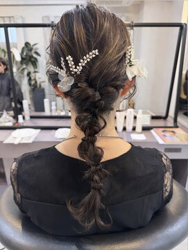 ニィ(2iee.) 結婚式アレンジ