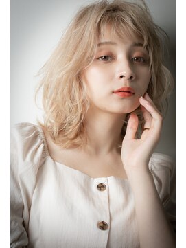 カバーヘア ブリス 志木南口駅前店(COVER HAIR bliss) 透明感ハイトーンカラー抜け感ロングウルフパーマv志木20代30代