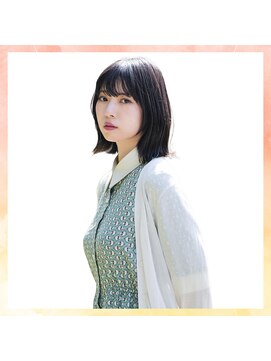 ミマインズ(MeMines) 大人かわいいグレーベージュ外ハネロブj西阿知10代20代30代