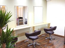 ギフト ヘアーアンドライフドレッサーズ(gift Hair&Life Dressers)