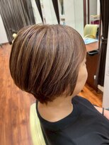 美容室ヒラトヤ 都南店&nbsp;白髪染め白髪ぼかし＊細めハイライト＊ハンサムショート
