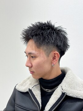 ルーストデラックス 京都河原町三条(ROOST dx) 波巻ツイストスパイラル/フェザーパーマ/京都河原町