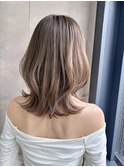 韓国風くびれレイヤーミディ×透明感ベージュ7s49