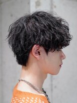 ライラ(Lyla)&nbsp;縦落ちツイストスパイラルパーマ