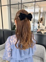 グルス(GruS)&nbsp;お呼ばれヘアセット ハーフアップ
