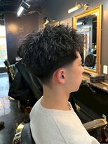 キングスマントーキョー カットクラブ 中野(KINGSMAN TOKYO CUTCLUB)&nbsp;ニュアンスパーマ/ツイストスパイラル/フェード[中野/MEN'S]