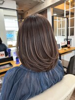 カシー(Casii)&nbsp;大人世代に人気のミディアムボブレイヤー
