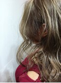 ハイライトで外国人風に白髪をオシャレに【ユートピア渡邉】