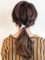 シエル ヘアーデザイン(Ciel Hairdesign) 【Ciel】 三つ編みで作る簡単大人のローポニーヘアアレンジ