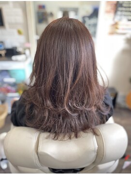 ヘアーグローニーマルイチ(Hair GloW 201) ロングウルフヘア