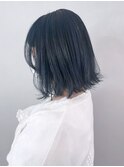 ブルーブラック_アースカラーくびれヘア_ba339741