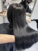 ヨロ 小岩(YOLO) ミルクティーグレージュハイライトケアブリーチレイヤーカット