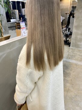 フリーラ 京都河原町三条店(freera) milk tea beige