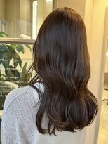 ポジ(poji) 韓国風　前髪カット　艶髪　くびれ巻き　サイドバング