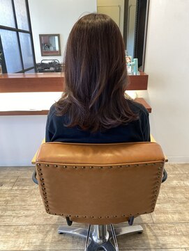 マーリャヘアー(mallia hair) レイヤースタイルレイヤーカットロングレイヤー小顔スタイル