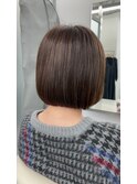 ぱつっとボブ×ハイライト