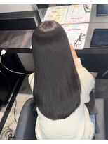 ワン バイ ジエクト(One by The Ect)&nbsp;レイヤーロング韓国式髪質改善カラーオリーブシルキーベージュ