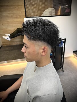 メンズ ラピス 横浜店(Men’sLapis) 七三スキンフェードアップバング