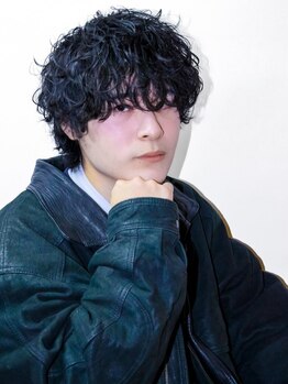ガレリアメンズサロン 栄店(GALLARIA men's salon)の写真/幅広い世代に人気☆ニュアンスパーマ・ツイストパーマ・波巻きスパイラル等豊富なデザイン◎【メンズ/栄】
