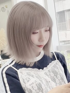 ジィルム(XELM) ハイライトカラーミルクティーベージュレイヤーカット