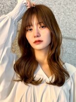 プラチナ(PLATINA) シースルーぱっつん前髪くびれヘア韓国ヘアハッシュカット