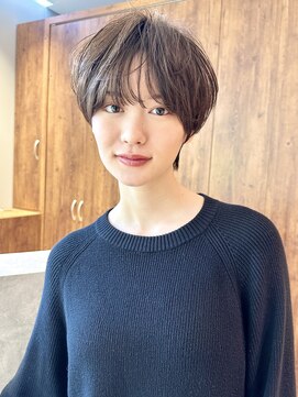 ビュートリアム 南青山(BEAUTRIUM) マッシュショートショートヘア分け目なしショート30代40代50代