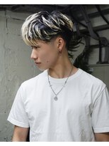 ノラ シブヤ(NORA)&nbsp;フリンジカットテーパーフェードハイトーンブリーチ