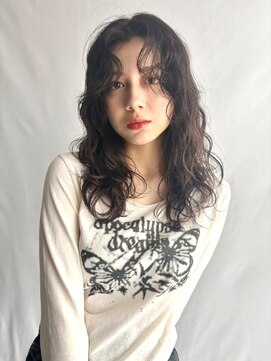 ラパンセ ブルー(LA PENSEE BLEU) ショコラブラウン×ウェーブヘア