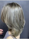 海外セレブ風レイヤー×バレイヤージュでつくる大人の抜け感ヘア