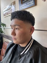 ドゥーエン 守口店(DoEN)&nbsp;スキンフェード×フェザーアップ