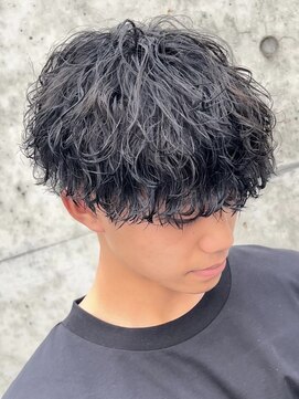 フィフス トウキョウ (fifth TOKYO) 渋谷波巻きパーマメンズカットルーズパーマラウンドマッシュヘア