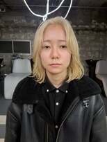 ステップボーンカットオオサカ(STEP BONE CUT OSAKA Via TICK-TOCK) 【ステップボーンカット】ピュアブロンドヘアー【竹原拓摩】