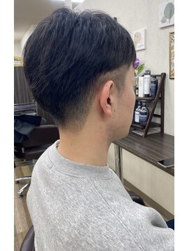 バームヘア(balm hair) 大人カッコイイ春メンズソフトツーブロックビジネス清潔感