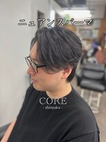 コア 新宿(CORE) 大人ニュアンスパーマ×センターパート