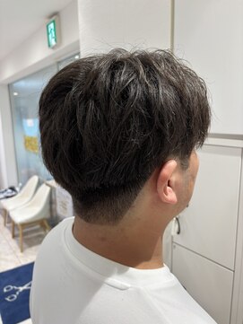ケンジ 平塚 アネッタ(KENJE annetta) 刈り上げマッシュ