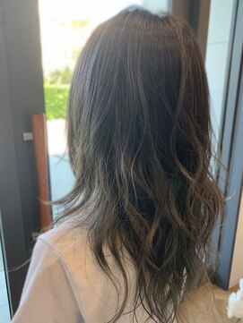 アンドリープ(&LEAP) THROWアッシュグラデーション