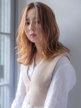 チャンプ 登美ケ丘店(Champ) センター分けセミディスタイル