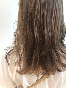 リンダバイネオリーブ 白楽店(Linda by neolive) ☆柔らかい透明感のシナモンベージュカラー☆