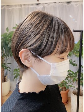 イリヘアサロン(iri hair salon) コンパクトな丸みショート