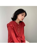 シゼン(shizen) ミディアムボブスタイル