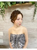 ロカット サロン(Roquat Salon)&nbsp;ブライダルヘアメイクシニヨン【ヘアセット/立川/エクステ】