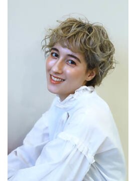 スピガ(SPIGA) ハイトーンショート