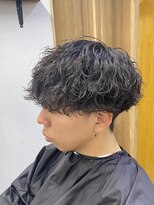 エルオム(EL.HOMME)&nbsp;【RYUYA】束感ツーブロックマッシュ波巻きスパイラルパーマ