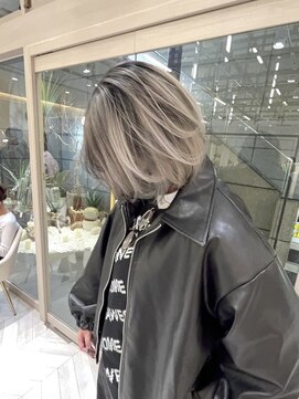 ゼスト フィーノ(ZEST fino) 【立川】レイヤースタイル + グレーバレイヤージュ