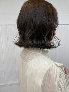 ネウィ 所沢(newi) ゆるふわボブ