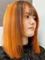 ウィコ 新宿(WICO)&nbsp;オレンジ×ブラックカラー[新宿駅/美髪/ピンクブラウン]